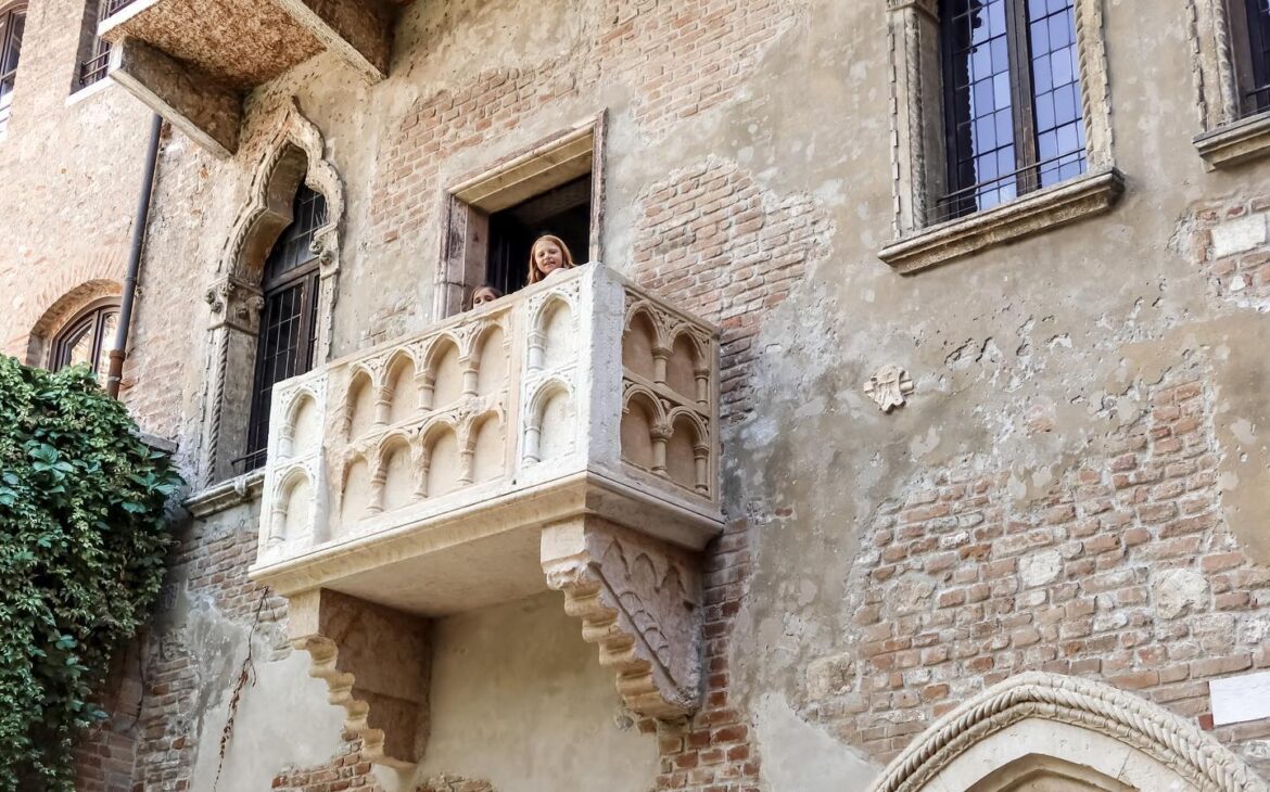 Juliet's Balcony in Verona - One Day in Verona with Kids 